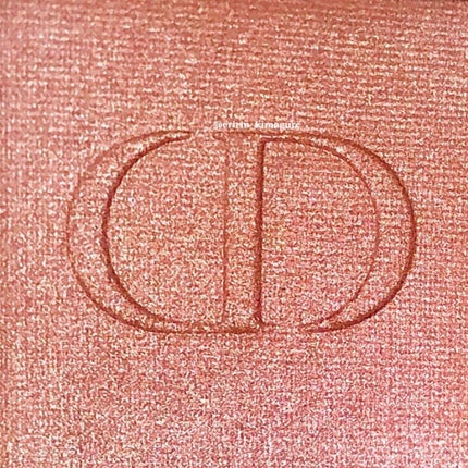 モノ クルール クチュール/Dior/単色アイシャドウを使ったクチコミ(5枚目)