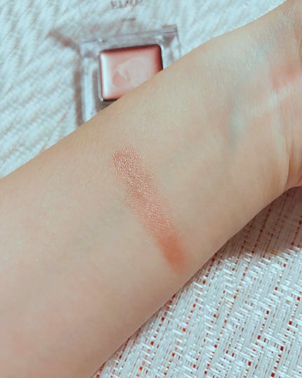 ミネラルアイバーム/エトヴォス/ジェル・クリームアイシャドウを使ったクチコミ(2枚目)