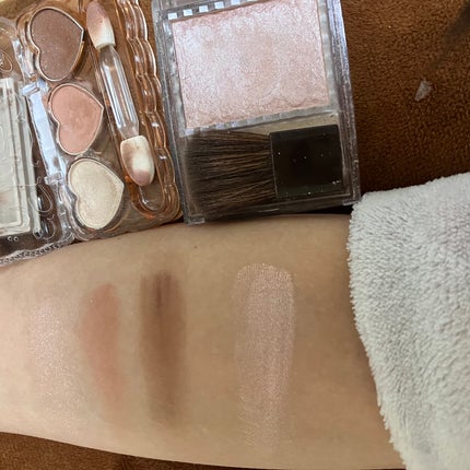 パールグロウハイライト/CEZANNE/パウダーハイライトを使ったクチコミ(5枚目)