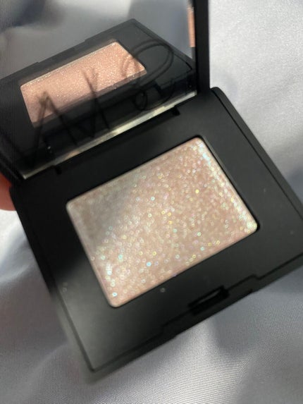 ハードワイヤードアイシャドー/NARS/単色アイシャドウを使ったクチコミ(9枚目)
