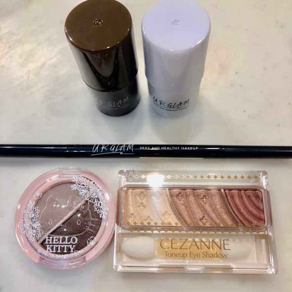 ぎしこ on LIPS 「..#本日の購入品💰.✔️#upglam/#シェーディングステ..」(1枚目)