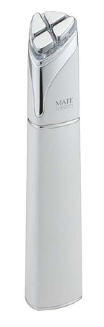 メイト フォーアイズ / AXXZIA