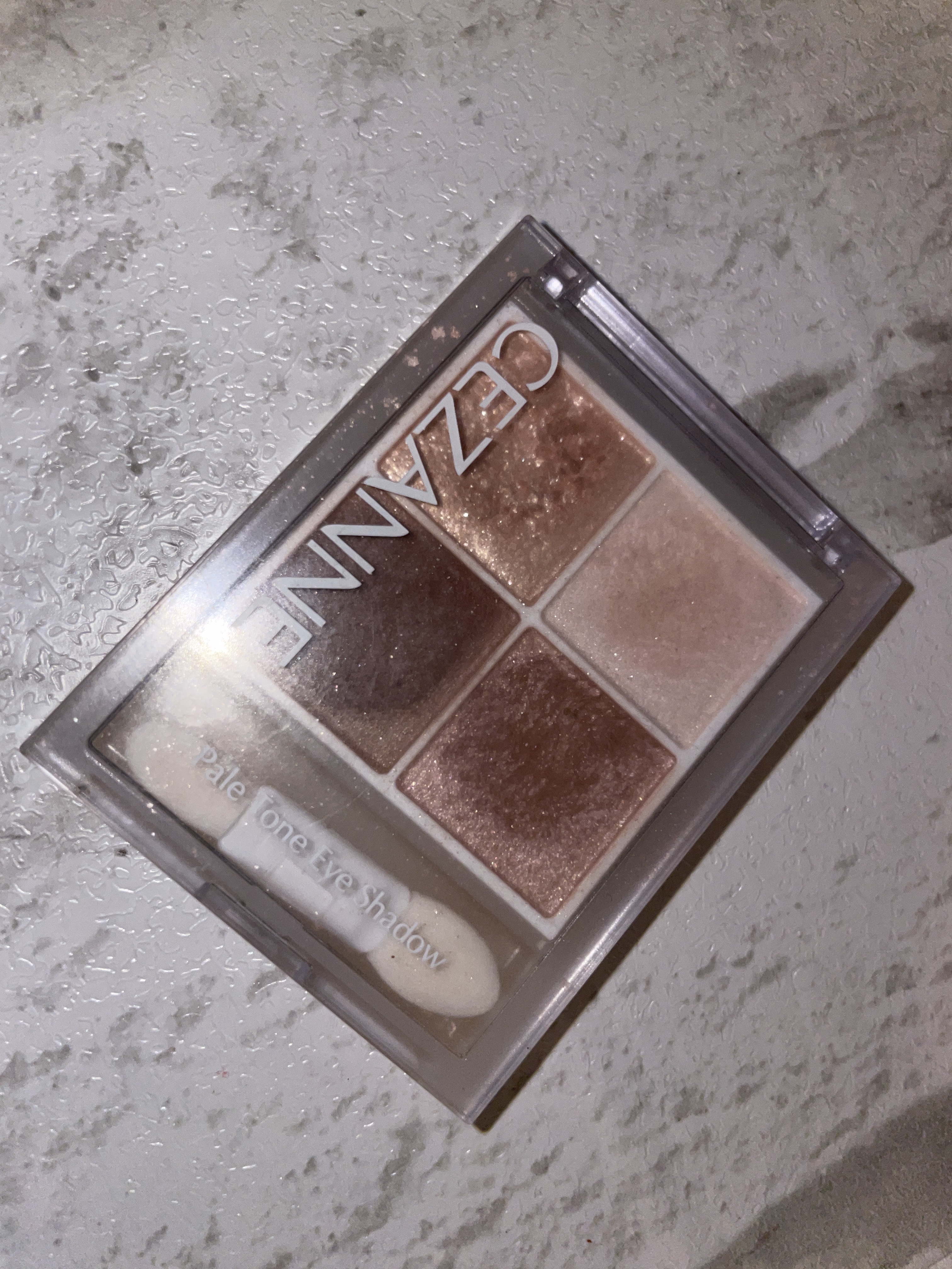 ペールトーンアイシャドウ/CEZANNE/アイシャドウを使ったクチコミ（1枚目）