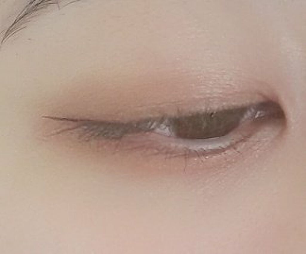 シルキースフレアイズ/キャンメイク/アイシャドウパレットを使ったクチコミ(4枚目)