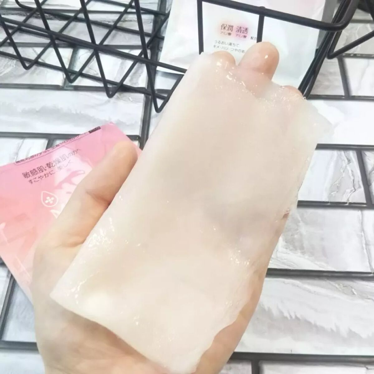 ミノン アミノモイスト ぷるぷるしっとり肌マスク/ミノン/シートマスク・パックを使ったクチコミ(5枚目)