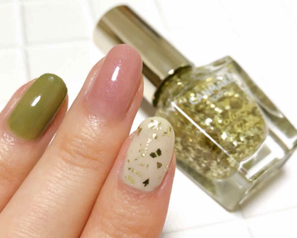 カラフルネイルズ/キャンメイク/マニキュアを使ったクチコミ(3枚目)