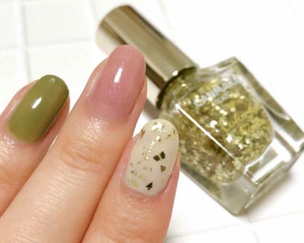 カラフルネイルズ/キャンメイク/マニキュアを使ったクチコミ(3枚目)