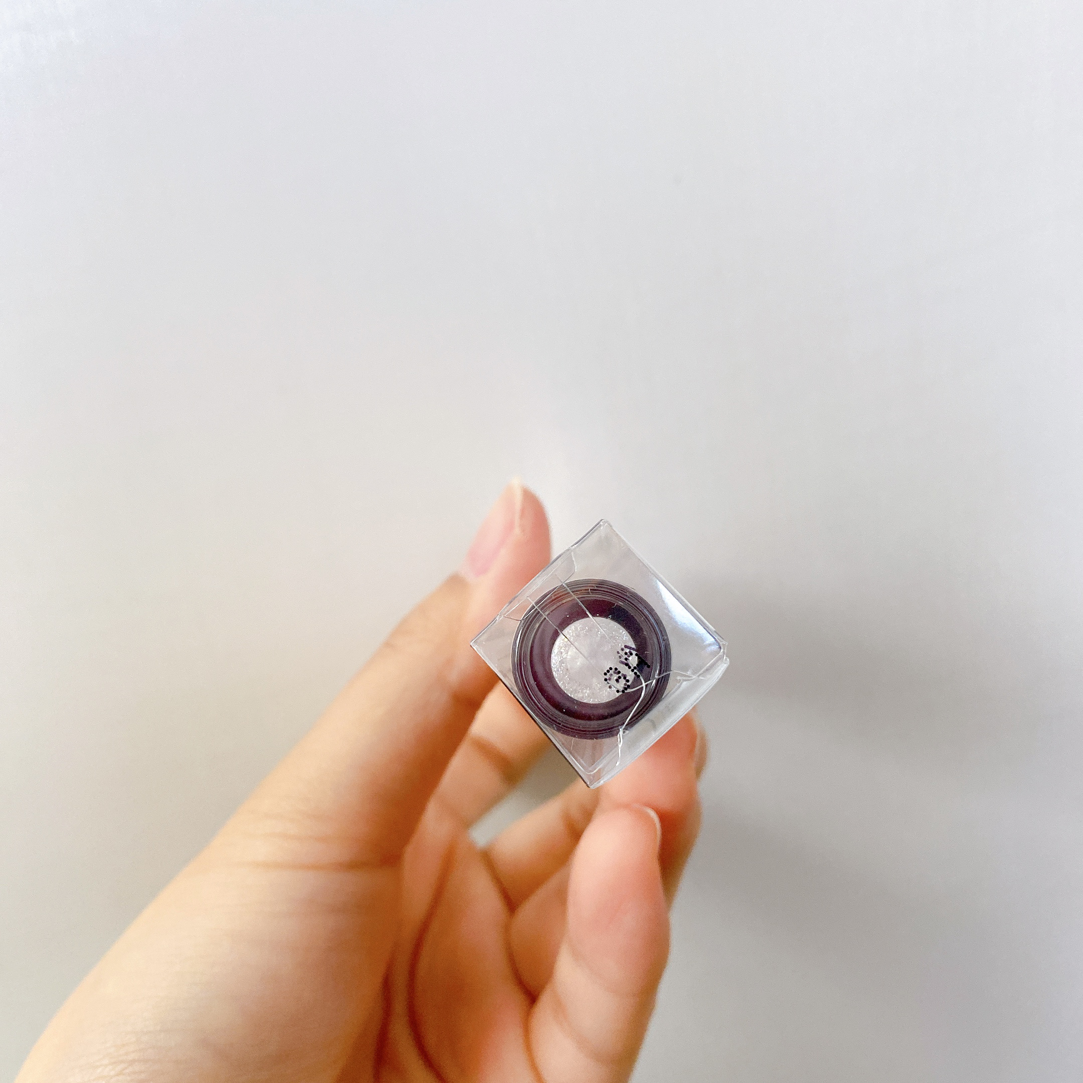 美容液ラメライナー 206 クリスタルホワイト/Borica/リキッドアイライナーを使ったクチコミ（3枚目）