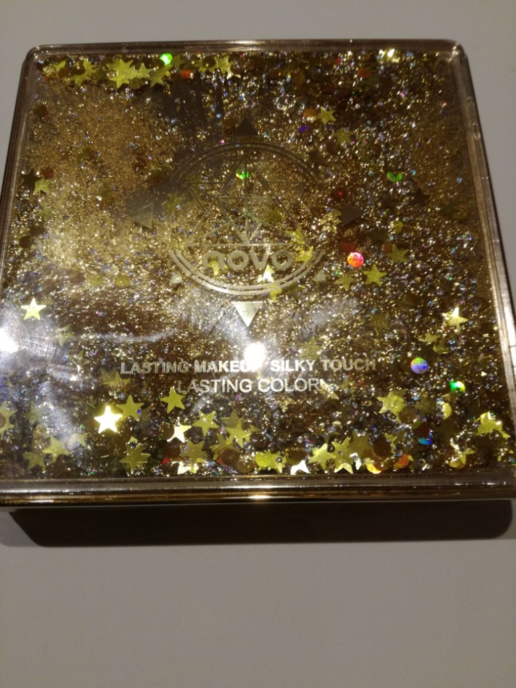  novo クイックサンド グリッターパレット / NOVO