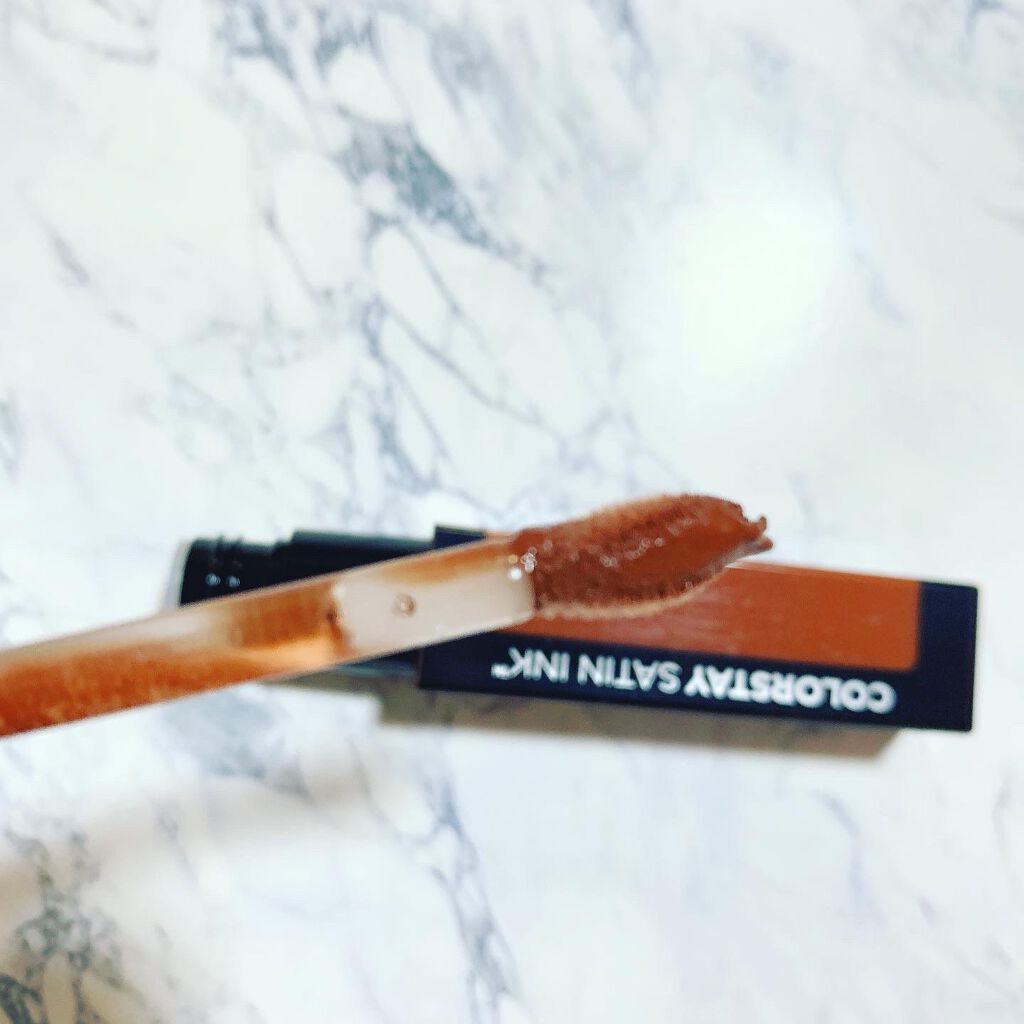 カラーステイ サテン インク 003 イン ソー ディープ/REVLON/口紅を使ったクチコミ（2枚目）