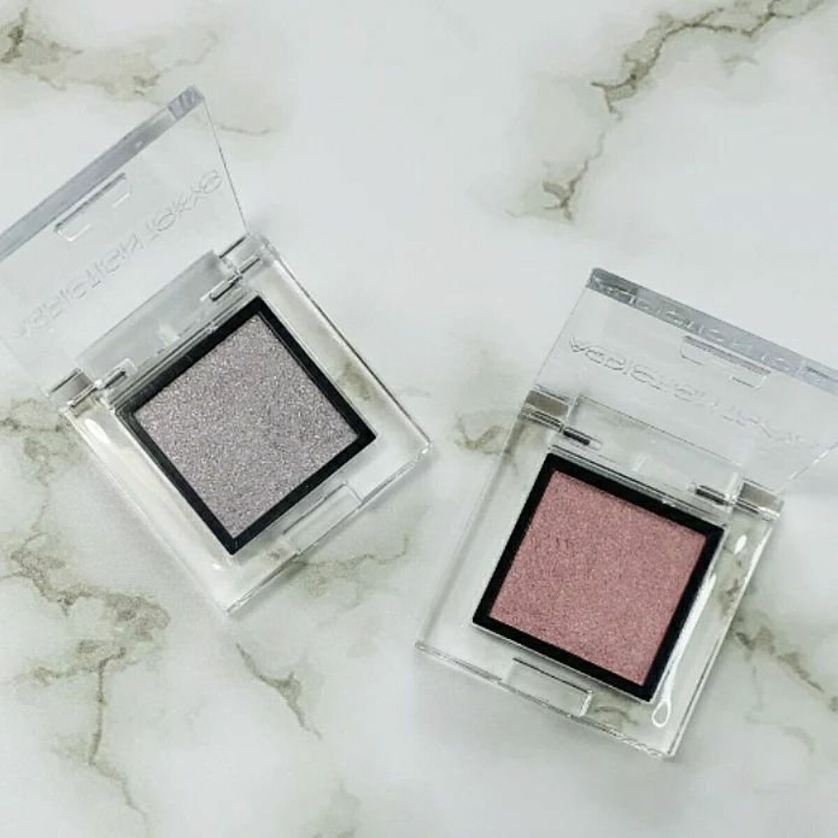 アディクション ザ アイシャドウ パール 106P Love Like Rain/ADDICTION/単色アイシャドウを使ったクチコミ（2枚目）