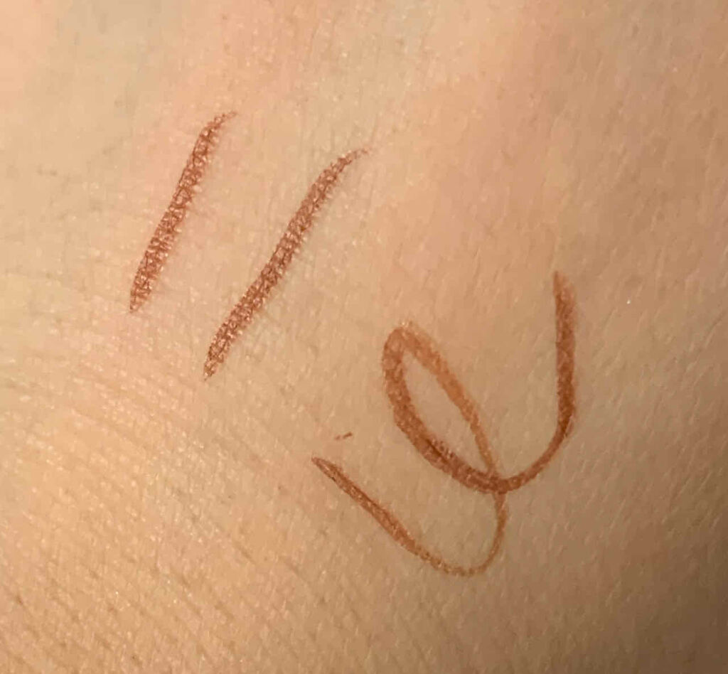 リキッドアイライナーWP		/キングダム/リキッドアイライナーを使ったクチコミ（2枚目）