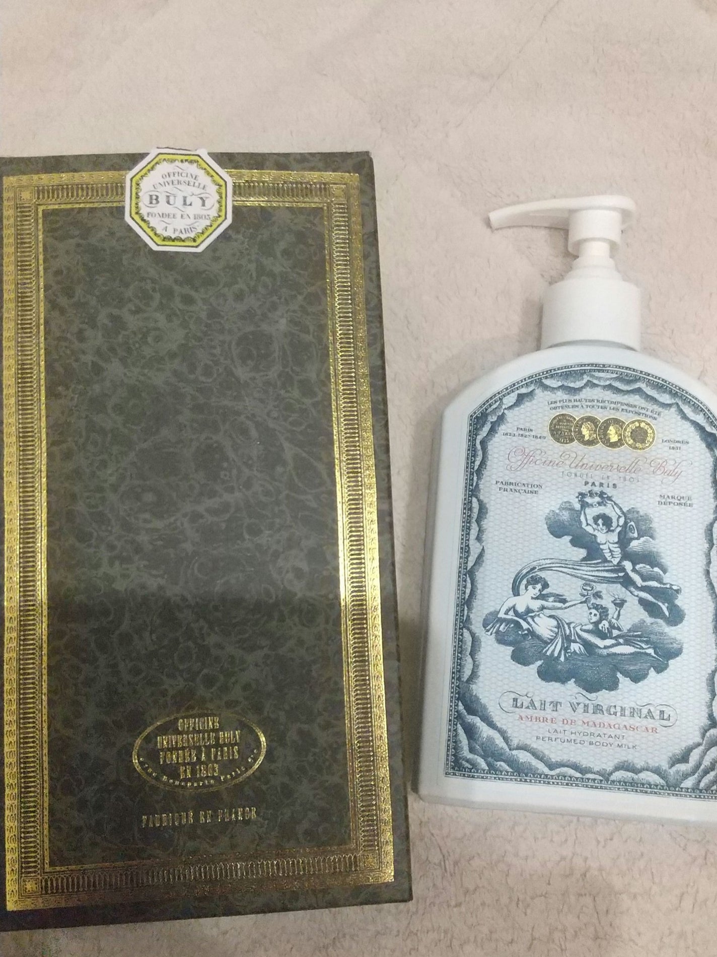 レ・ヴィルジナル/オフィシーヌ・ユニヴェルセル・ビュリー/ボディミルクを使ったクチコミ(1枚目)