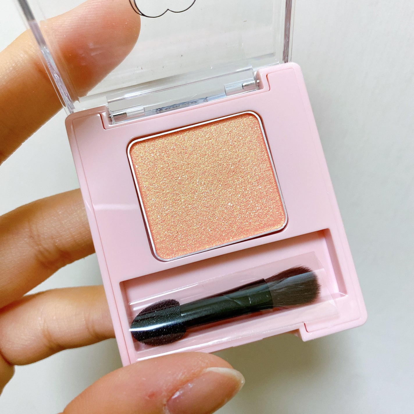 フーミー シングルラメシャドウ/WHOMEE/単色アイシャドウを使ったクチコミ(2枚目)