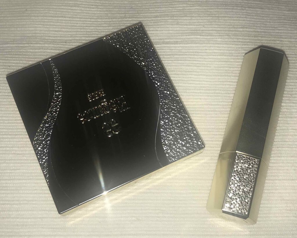 コントゥアリング フェイス 002/Elégance/パウダーハイライトを使ったクチコミ（2枚目）