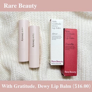 Rare Beauty With Gratitude, Dewy Lip Balmのクチコミ「𝐑𝐚𝐫𝐞 𝐁𝐞𝐚𝐮𝐭𝐲 

2020年9月にセレーナゴメスが発売したRare Beauty💜
.....」（1枚目）