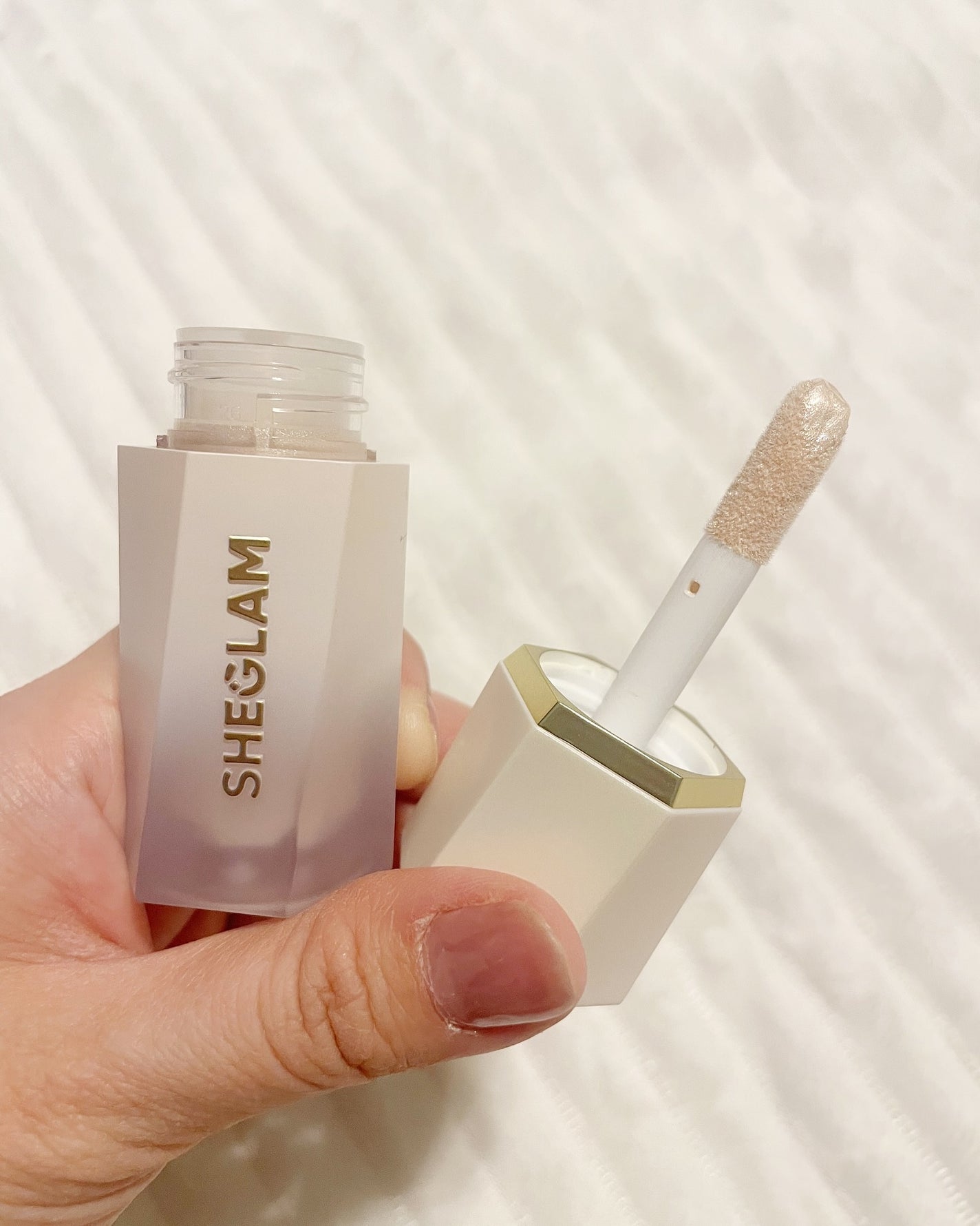 Festive Glow ギフトセット - Love Cake & Vanilla Frost/SHEGLAM/キット・セットを使ったクチコミ(5枚目)