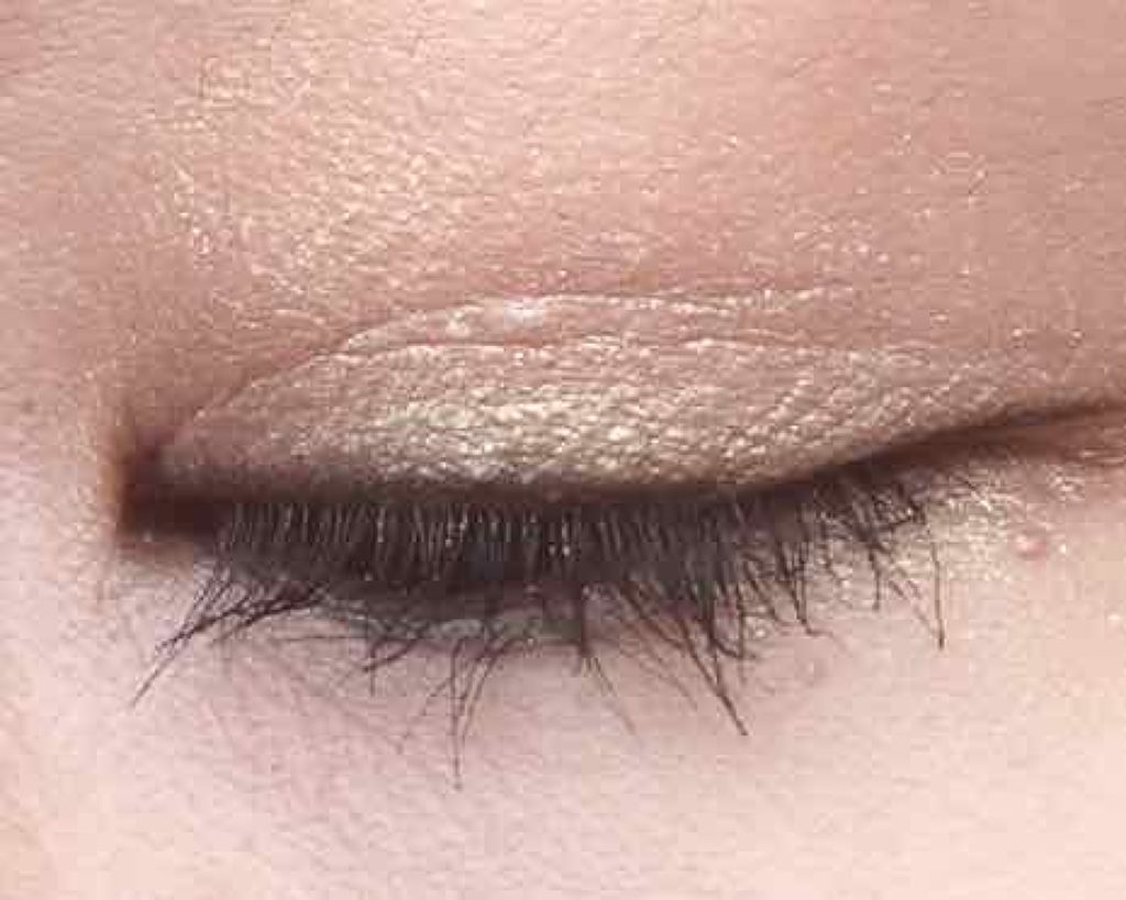 スモール アイシャドウ/M・A・C/単色アイシャドウを使ったクチコミ(4枚目)