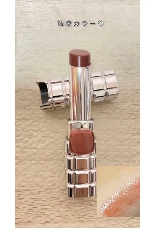 ひより on LIPS 「ロレアルパリシャインオン954ティーウィズミルクブラウン寄りの..」(1枚目)