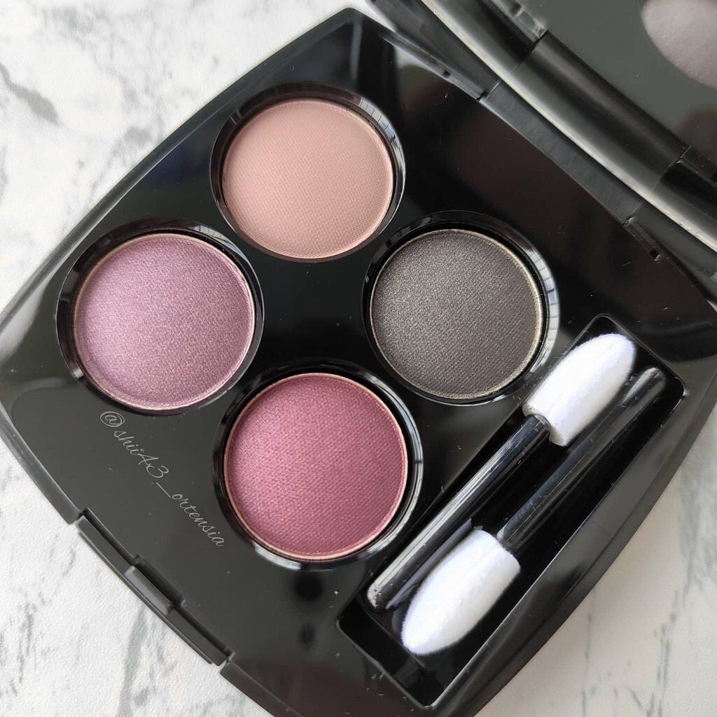 レ キャトル オンブル/CHANEL/アイシャドウパレットを使ったクチコミ(3枚目)