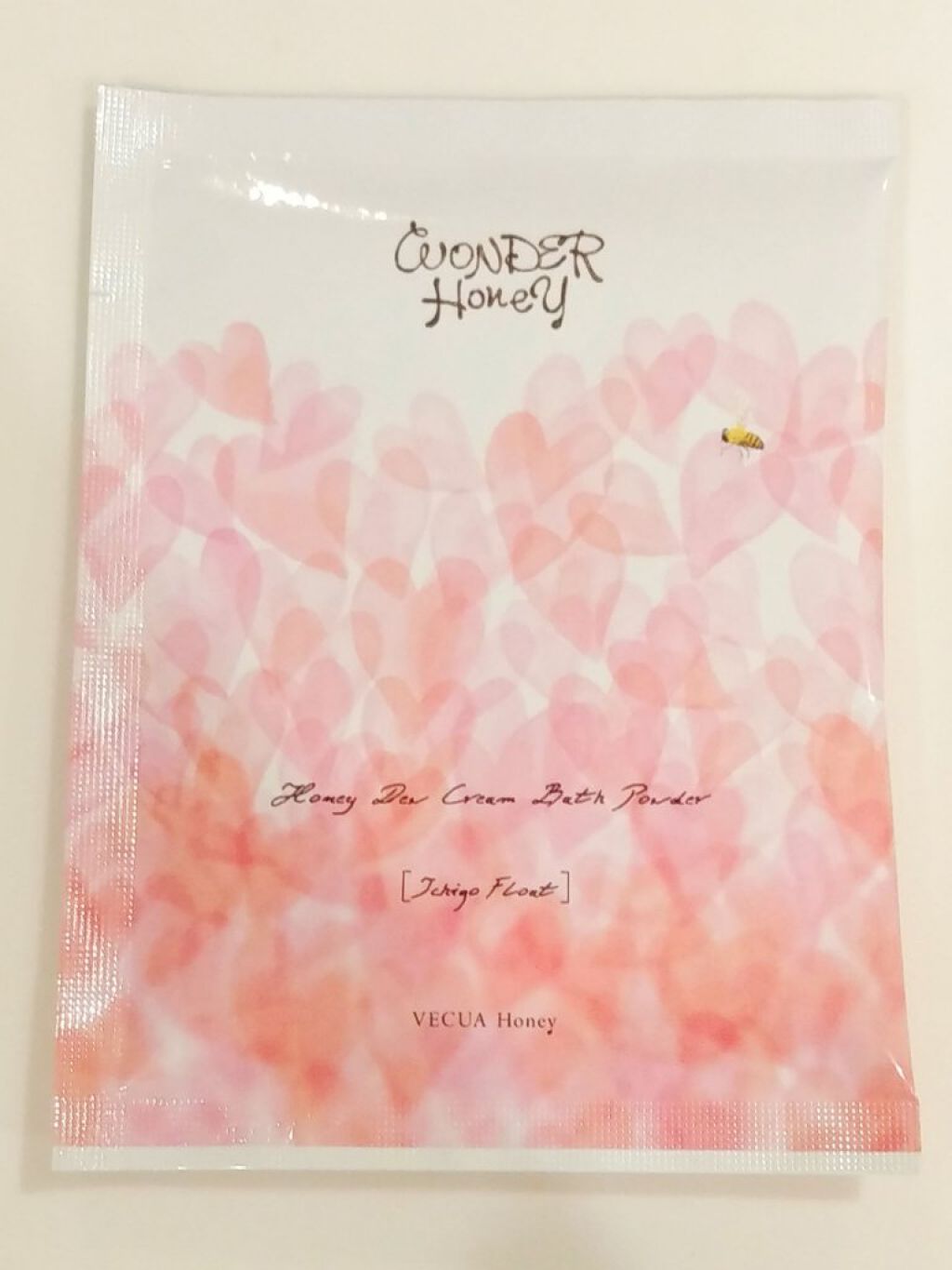 ワンダーハニー とろとろふんわりクリームバス  イチゴフロート/VECUA Honey/炭酸系入浴剤を使ったクチコミ（2枚目）