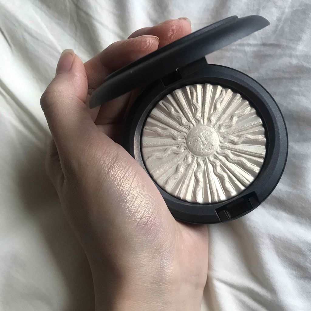 エクストラ ディメンション スキンフィニッシュ/M・A・C/プレストパウダーを使ったクチコミ(2枚目)