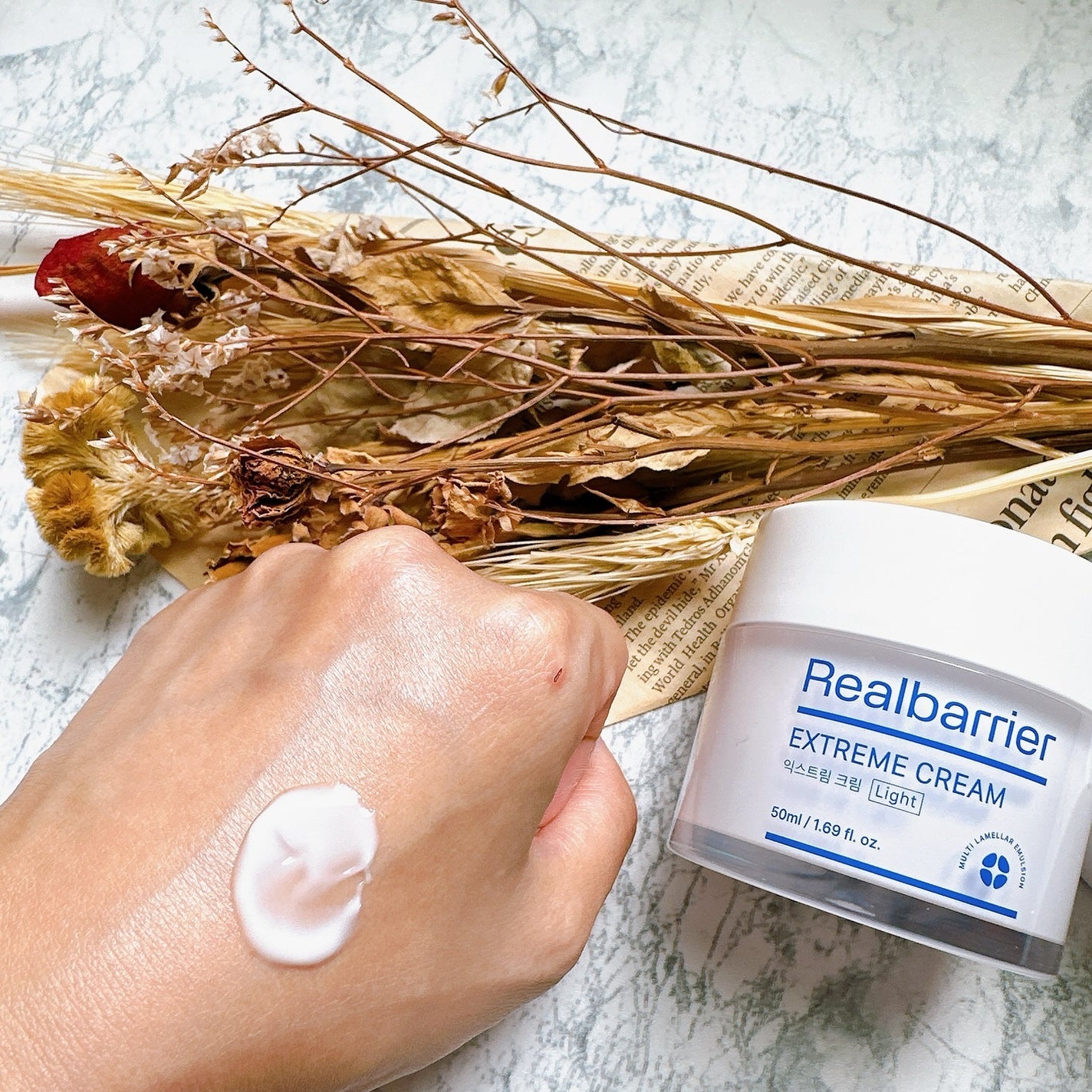 リアルバリア エクストリームクリーム ライト/Real Barrier/フェイスクリームを使ったクチコミ(2枚目)