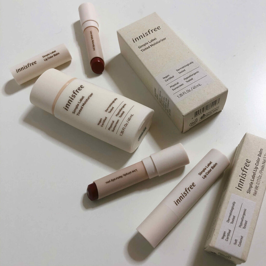 【ほんのり、やさしい血色感】
innisfree イニスフリー
Simple Label Lip Color Balm


韓国の化粧品ブランド
｢innisfree｣のリップカラーバームです。

低刺激 ヴィーガン処方で
刺激に敏感な肌の