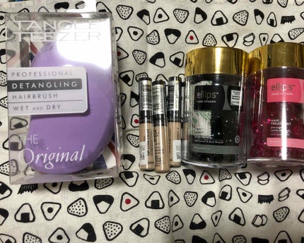 to-fu on LIPS 「やっとセザンヌのハイライト購入!2枚目はQoo10ザ・セムのコ..」(2枚目)