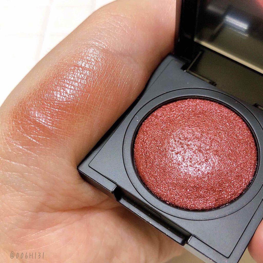 プリズム エアー シャドウ/CLIO/単色アイシャドウを使ったクチコミ（3枚目）