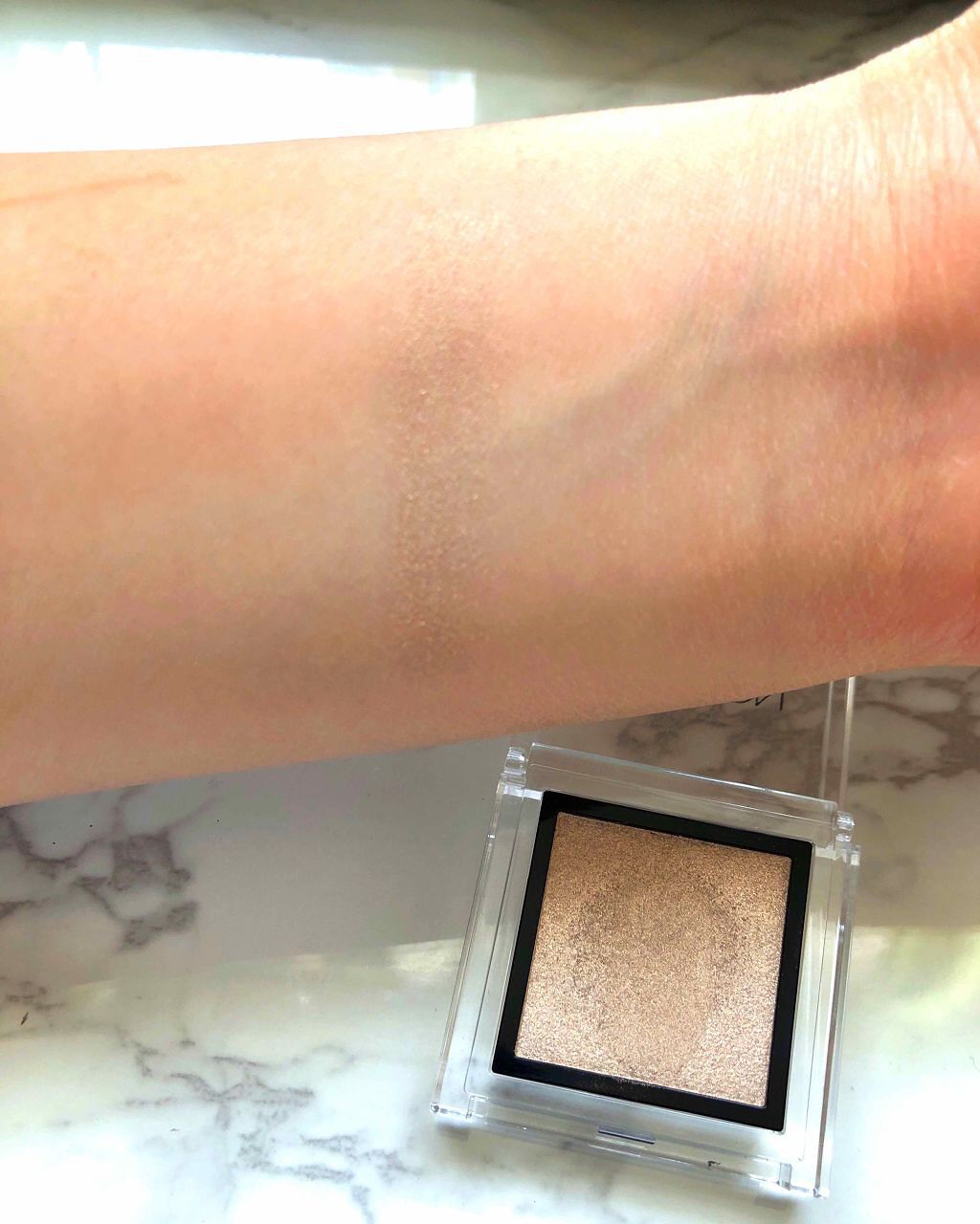 アディクション ザ アイシャドウ/ADDICTION/単色アイシャドウを使ったクチコミ(2枚目)