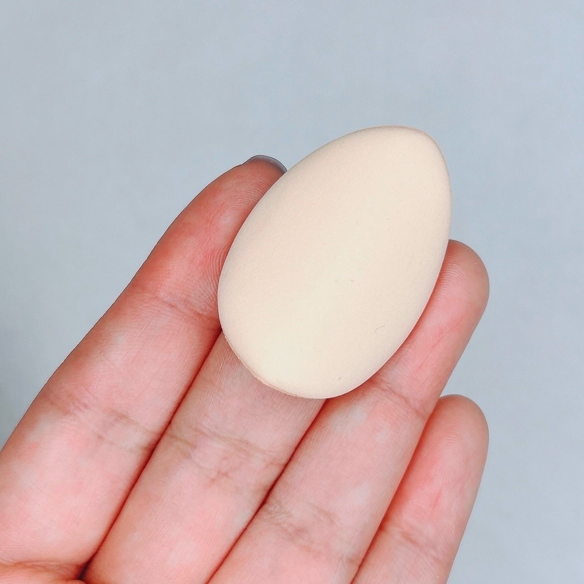 メイクアップパフ(ミニサイズ、4個、専用ケース付)/DAISO/パフ・スポンジを使ったクチコミ(5枚目)