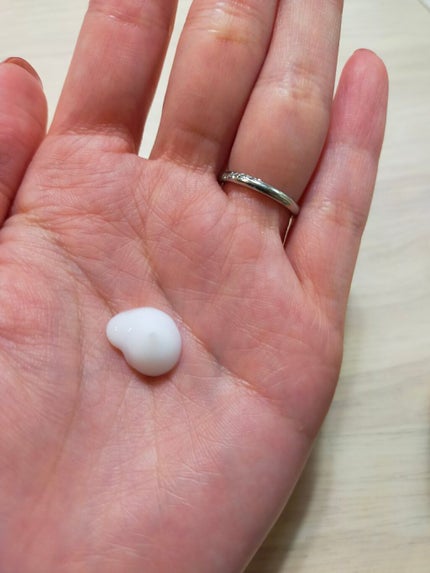 CCミルク/エッセンシャル/ヘアミルクを使ったクチコミ(2枚目)