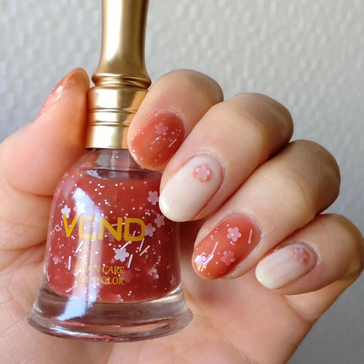 #ブルースカイネイル,#水溶性ネイル,#春ネイル,#スプリングネイル,#フラワーネイル,#オフィスネイル,#シンプルネイル,#セルフネイルのネイルデザイン