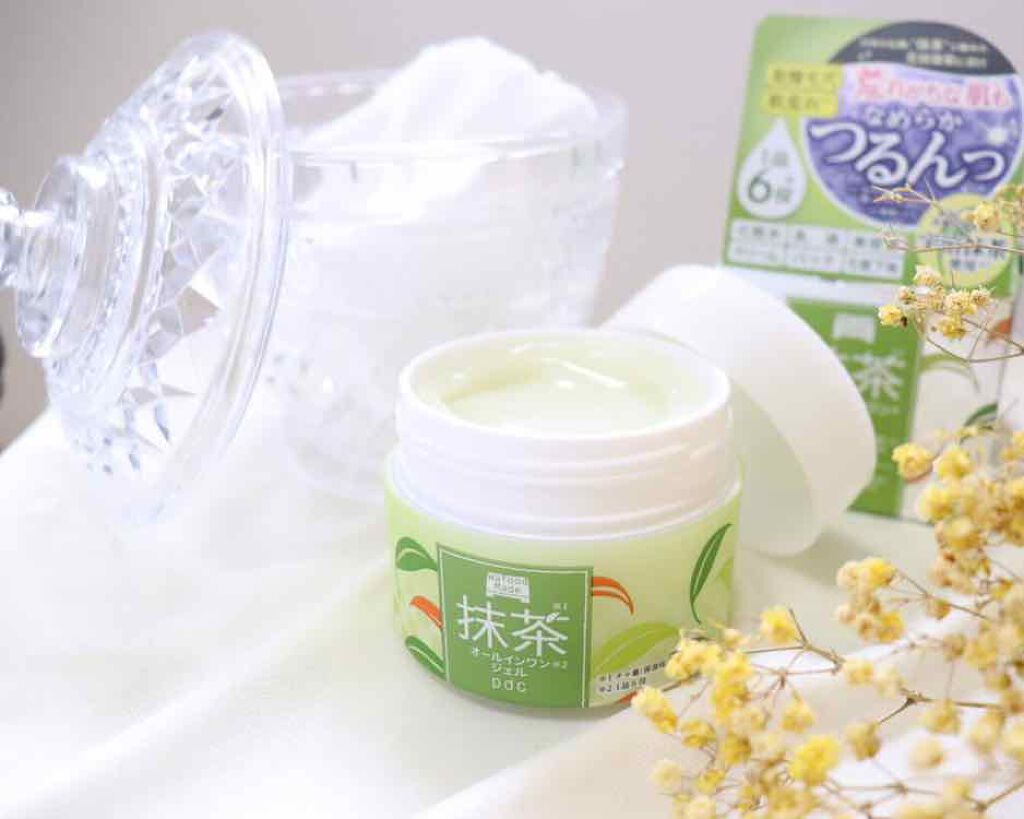 1品6役
宇治抹茶を使用したオールインワンジェル
✔️ワフードメイド
宇治抹茶オールインワンジェル 🍵✨
 
現在、8月27日 バラエティショップにて先行発売されていて、
10月8日より新発売となる
新作スキンケアアイテムのご紹介です🤭