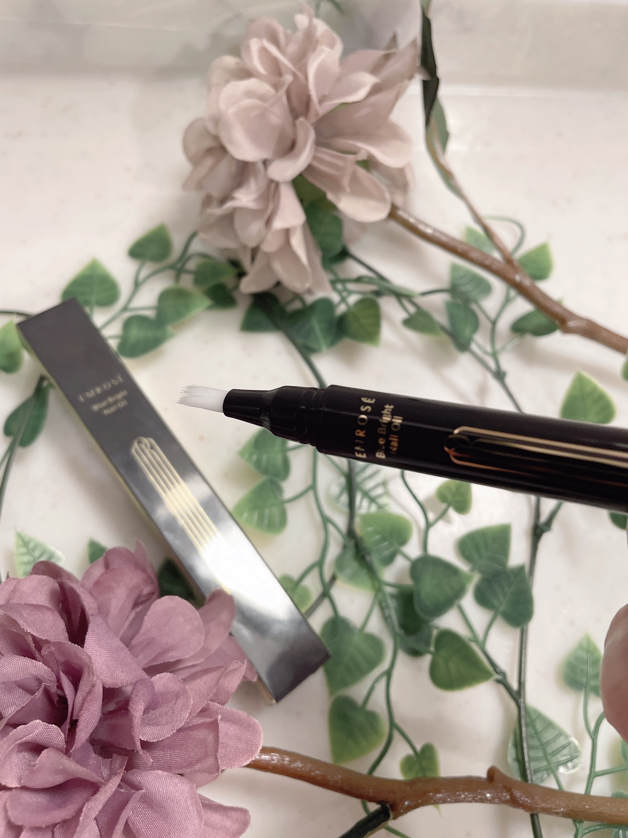 ブルーブライトネイルオイル/EMROSÉ/ネイルオイル・トリートメントを使ったクチコミ（3枚目）