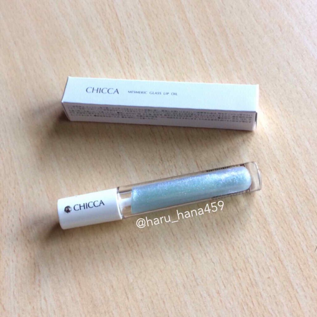 メスメリック グラスリップオイル 01 シーガル/CHICCA/リップグロスを使ったクチコミ（1枚目）