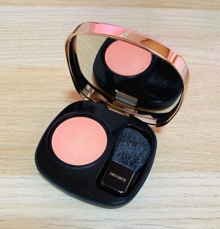 パウダー ブラッシュ/DECORTÉ/パウダーチークを使ったクチコミ(1枚目)