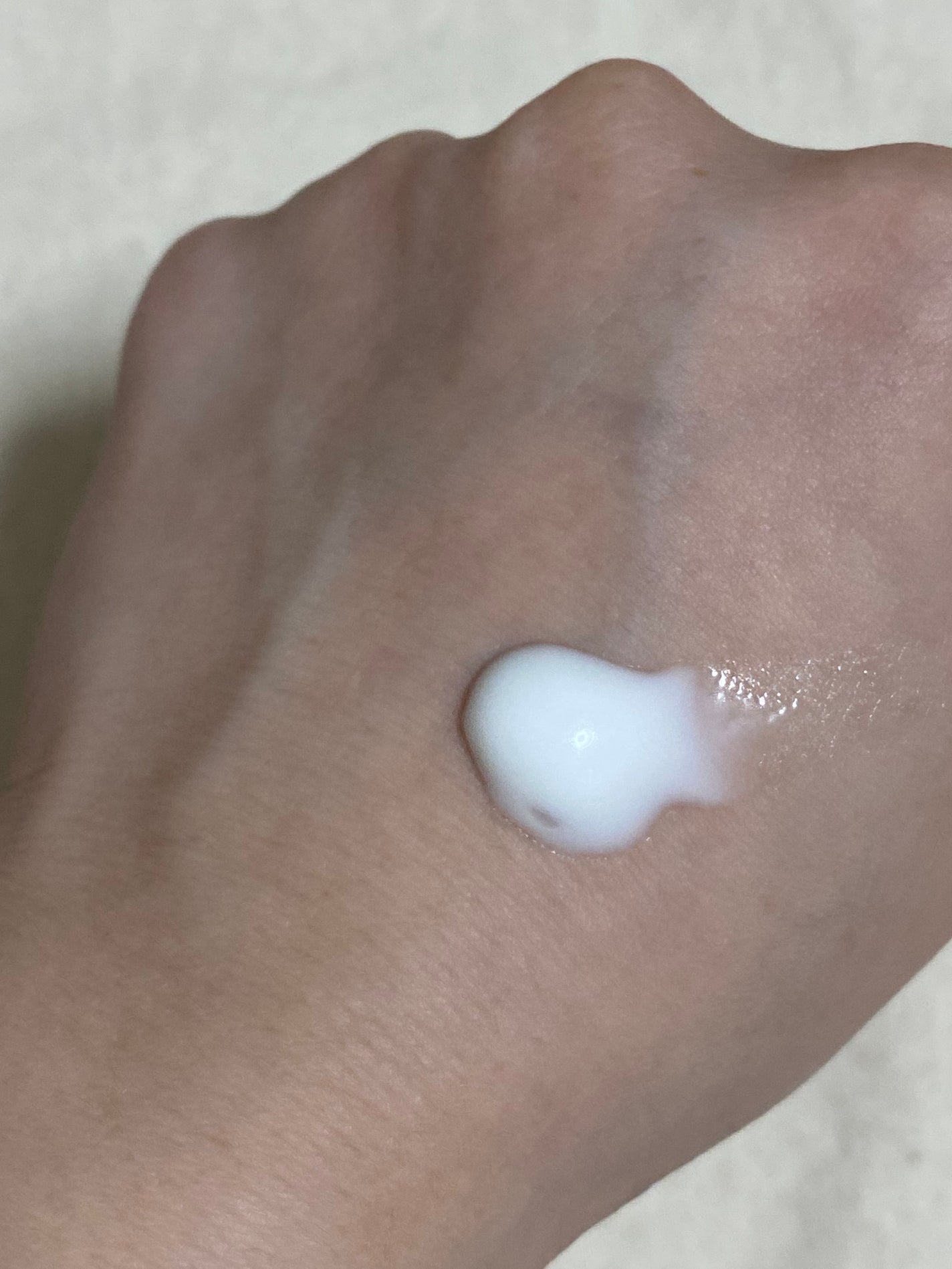 メンタームザサン パーフェクトUVエッセンスS/メンターム/日焼け止めジェルを使ったクチコミ(3枚目)