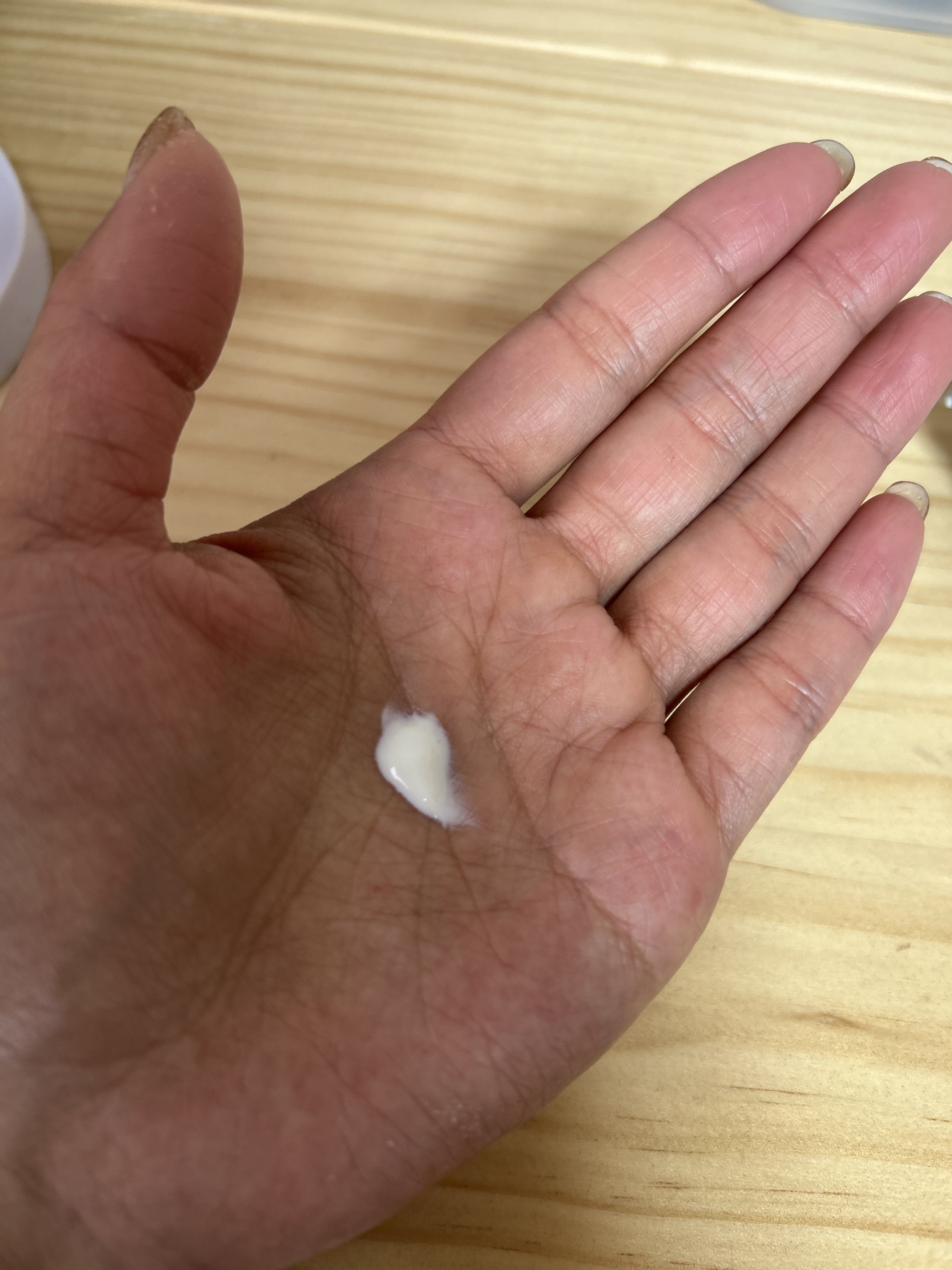 ヒアルーシカ ウォーターフィット サンセラム/SKIN1004/日焼け止めローションを使ったクチコミ（3枚目）