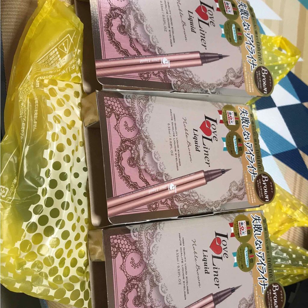 ラブ・ライナー リキッドアイライナーＲ３/ラブ・ライナー/リキッドアイライナーを使ったクチコミ（1枚目）