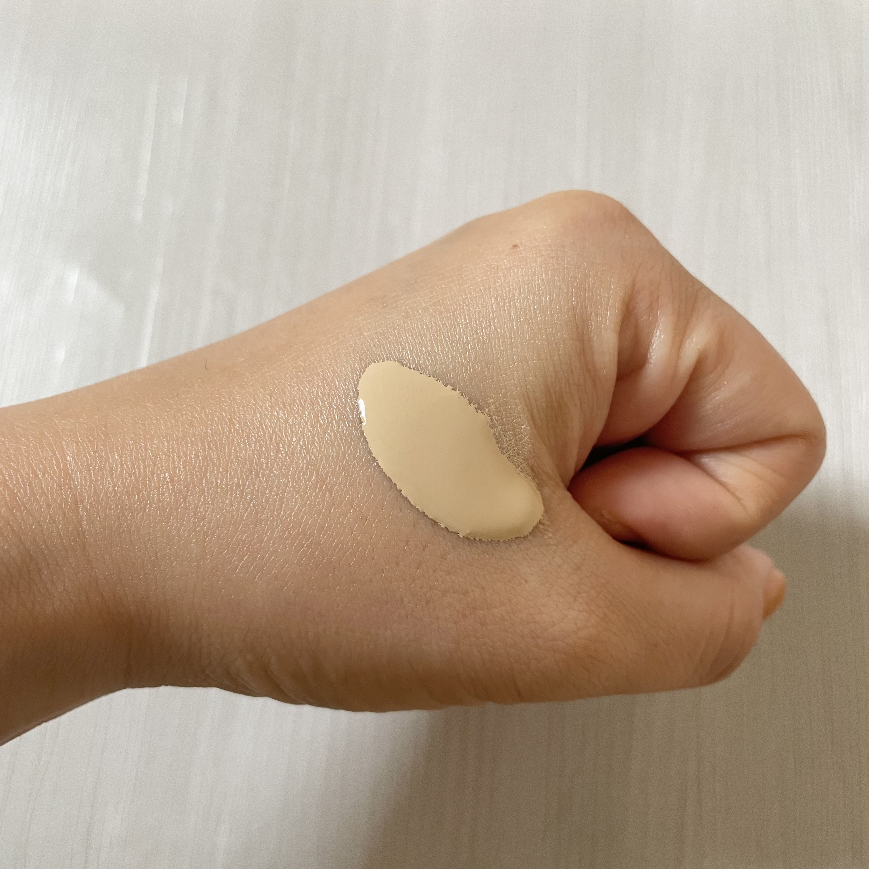 ゼン ウェア グロウ N22/DECORTÉ/リキッドファンデーションを使ったクチコミ（3枚目）