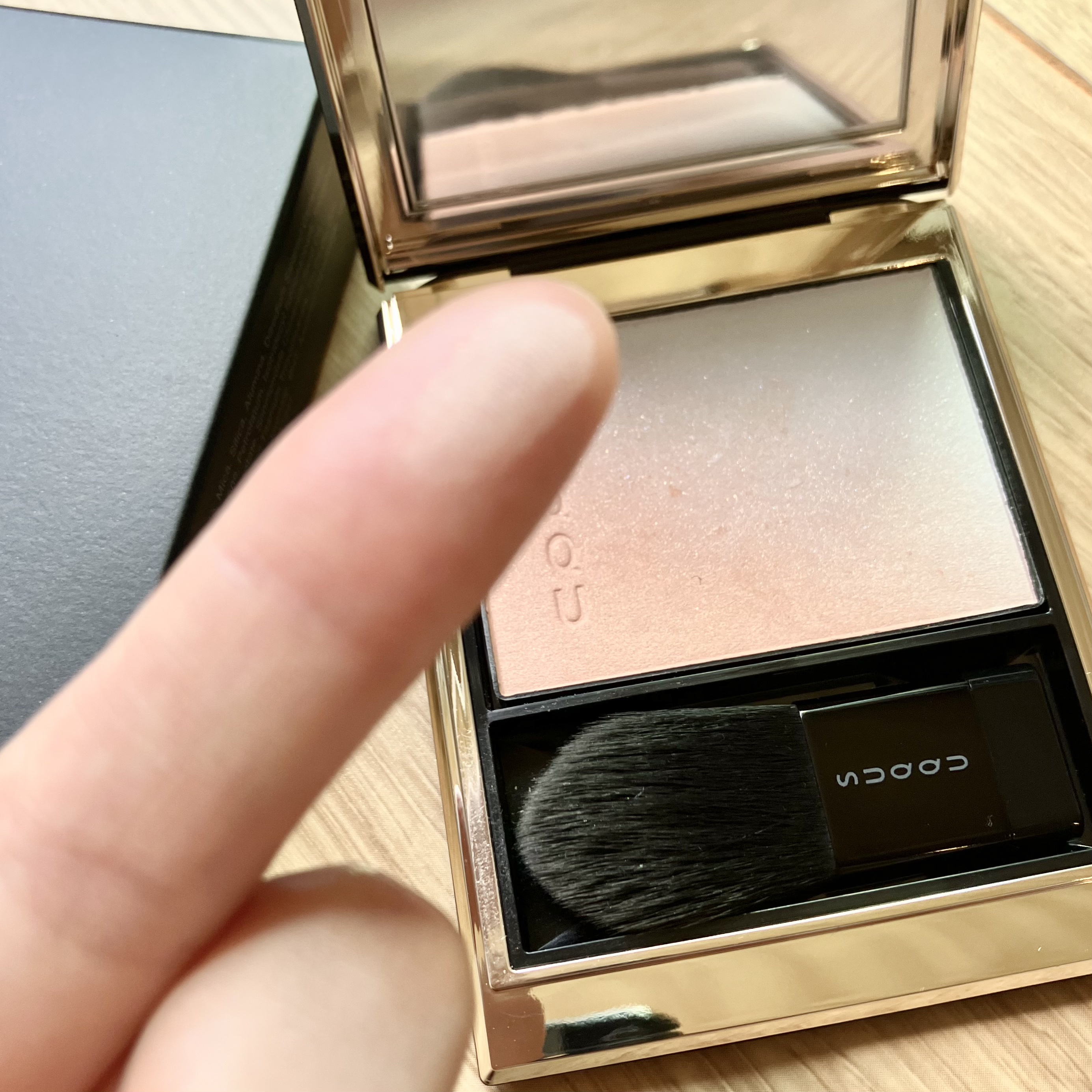 ブラーリング カラー ブラッシュ/SUQQU/パウダーチークを使ったクチコミ（2枚目）