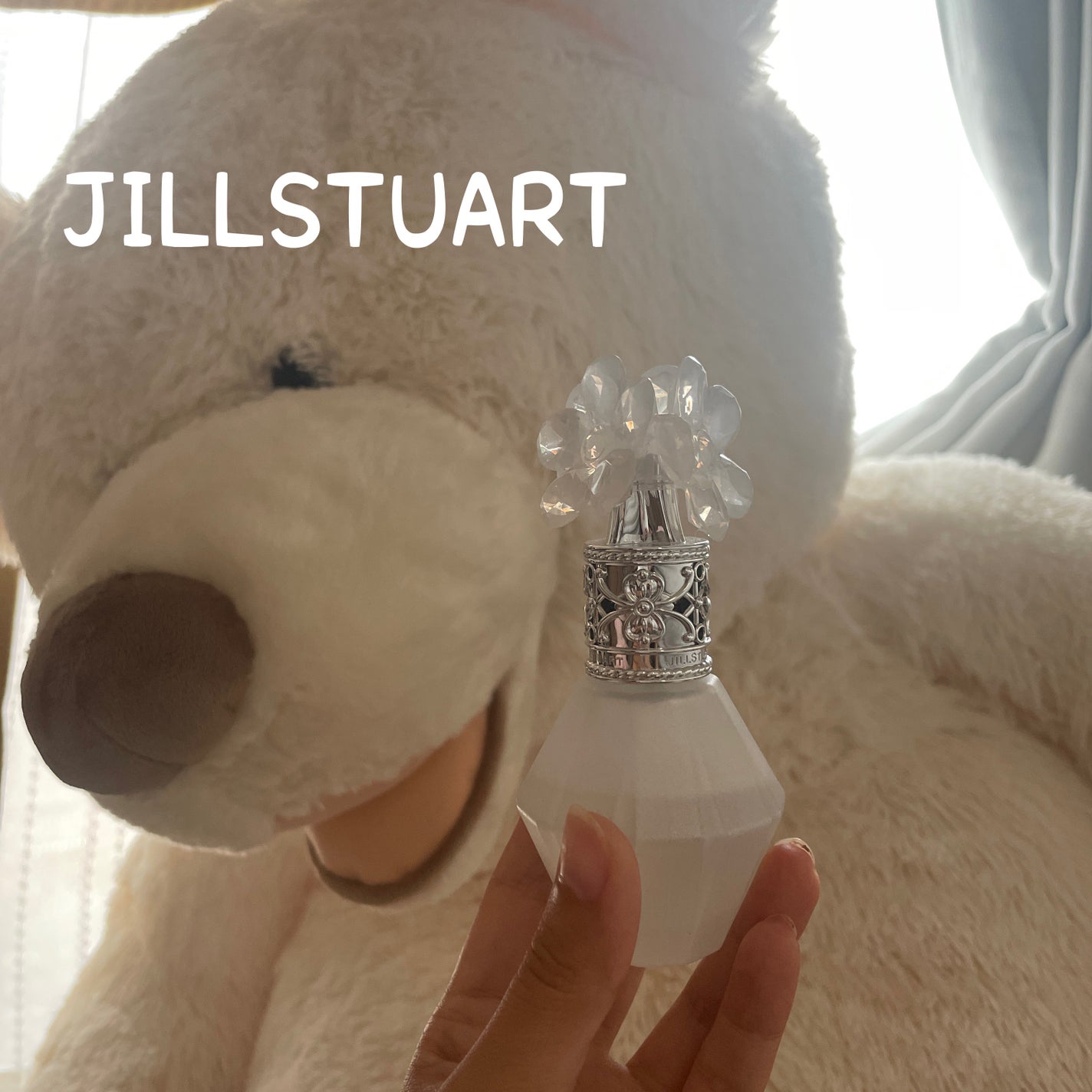 クリスタルブルーム スノー パフュームド ヘアミスト/JILL STUART/ヘアミストを使ったクチコミ(2枚目)