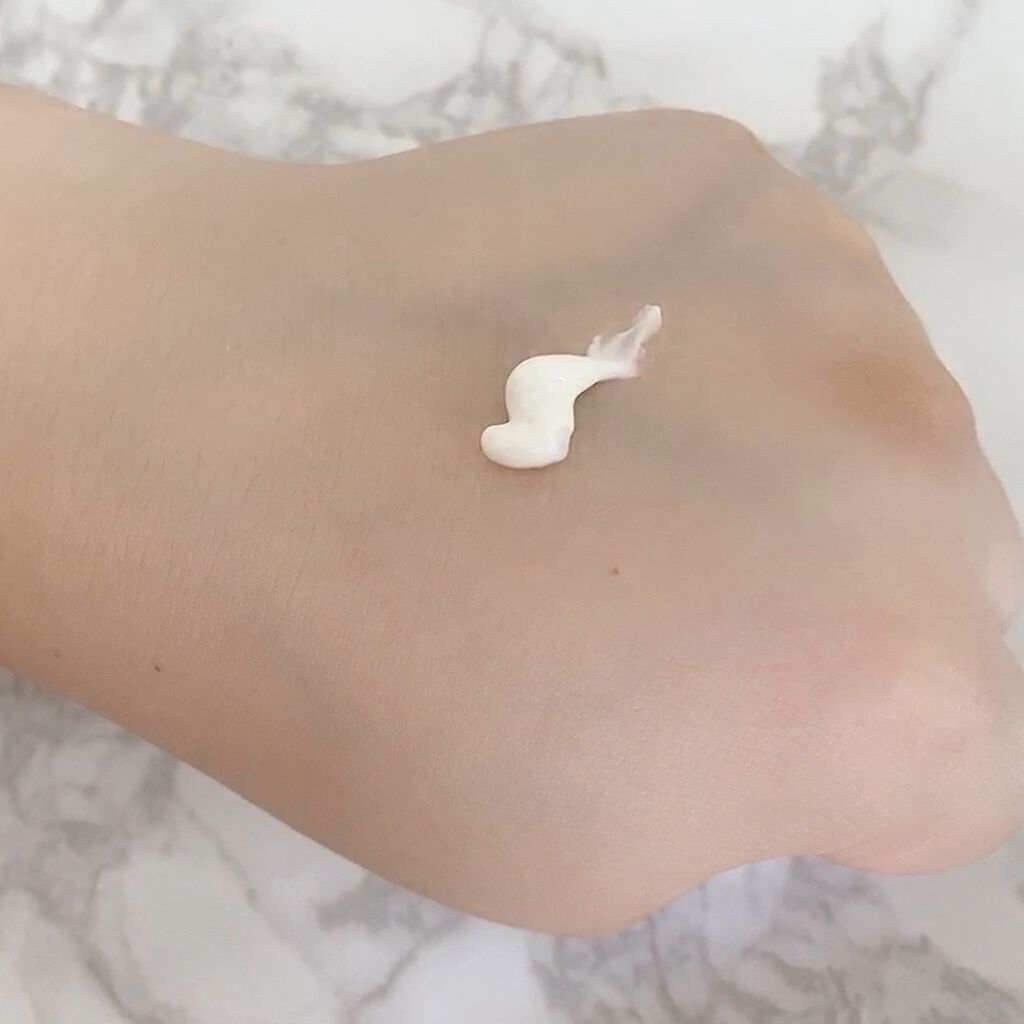 サンプロテクション ボディプライマー クリア クリア/PAUL & JOE BEAUTE/日焼け止めローションを使ったクチコミ（2枚目）