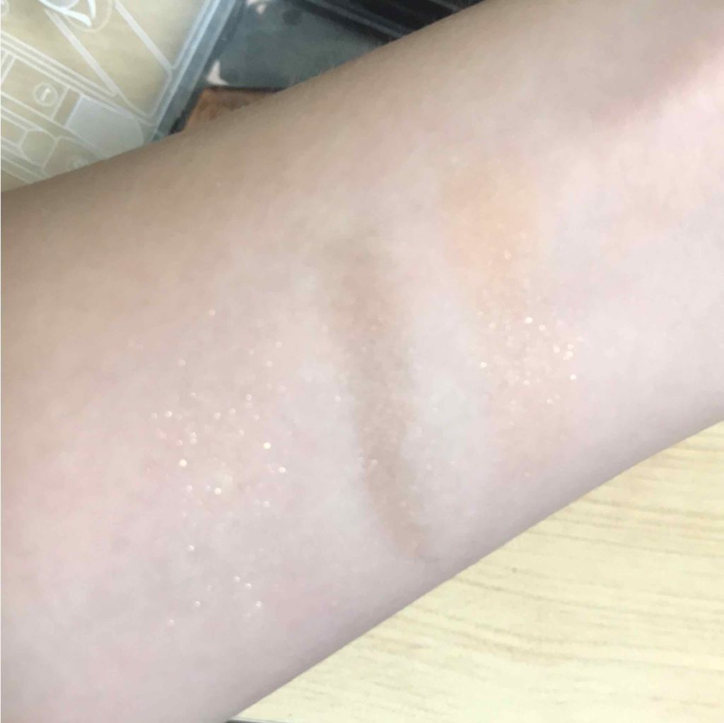 ビューティオーラアイズ/コフレドール/アイシャドウパレットを使ったクチコミ（3枚目）