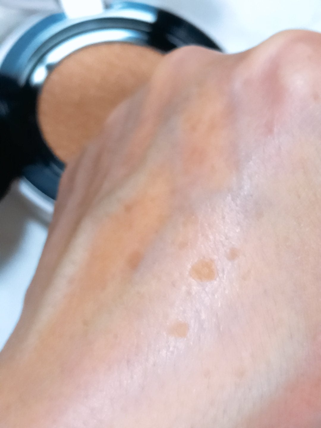 クッションファンデーション/CEZANNE/クッションファンデーションを使ったクチコミ(4枚目)