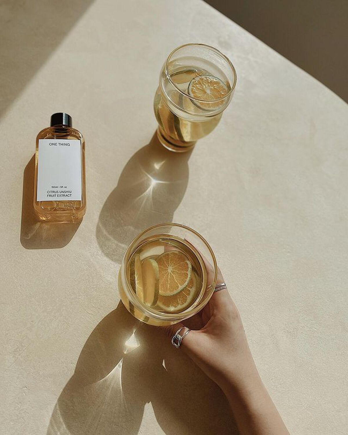 🍊🍀韓国大人気ブランド「ONETHING」から、🍊🍀 特に今注目の【青みかん化粧水】を５名様にプレゼント🎁（1枚目）