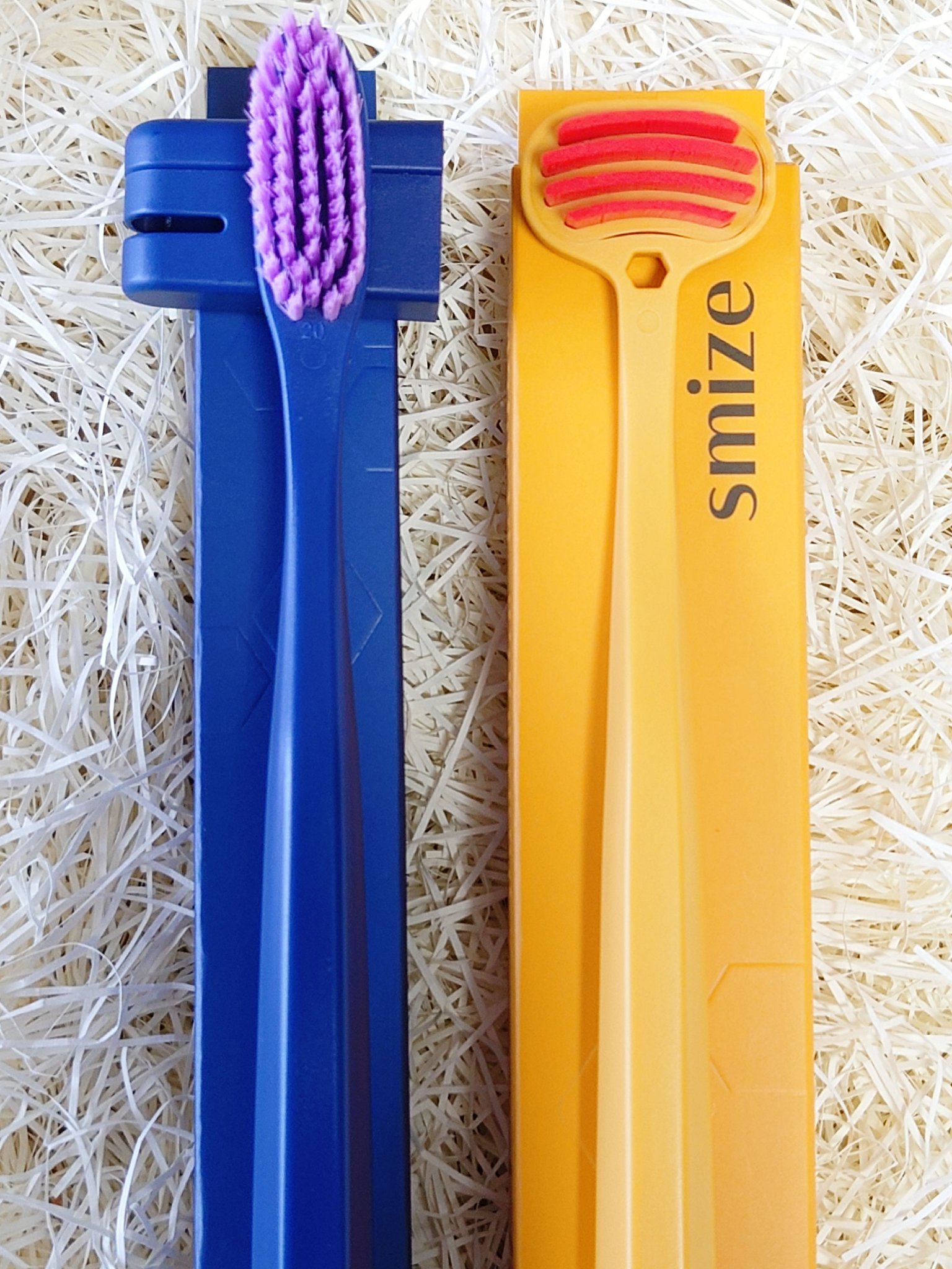 SMIZE 舌ブラシ/SMIZE/その他オーラルケアを使ったクチコミ（2枚目）