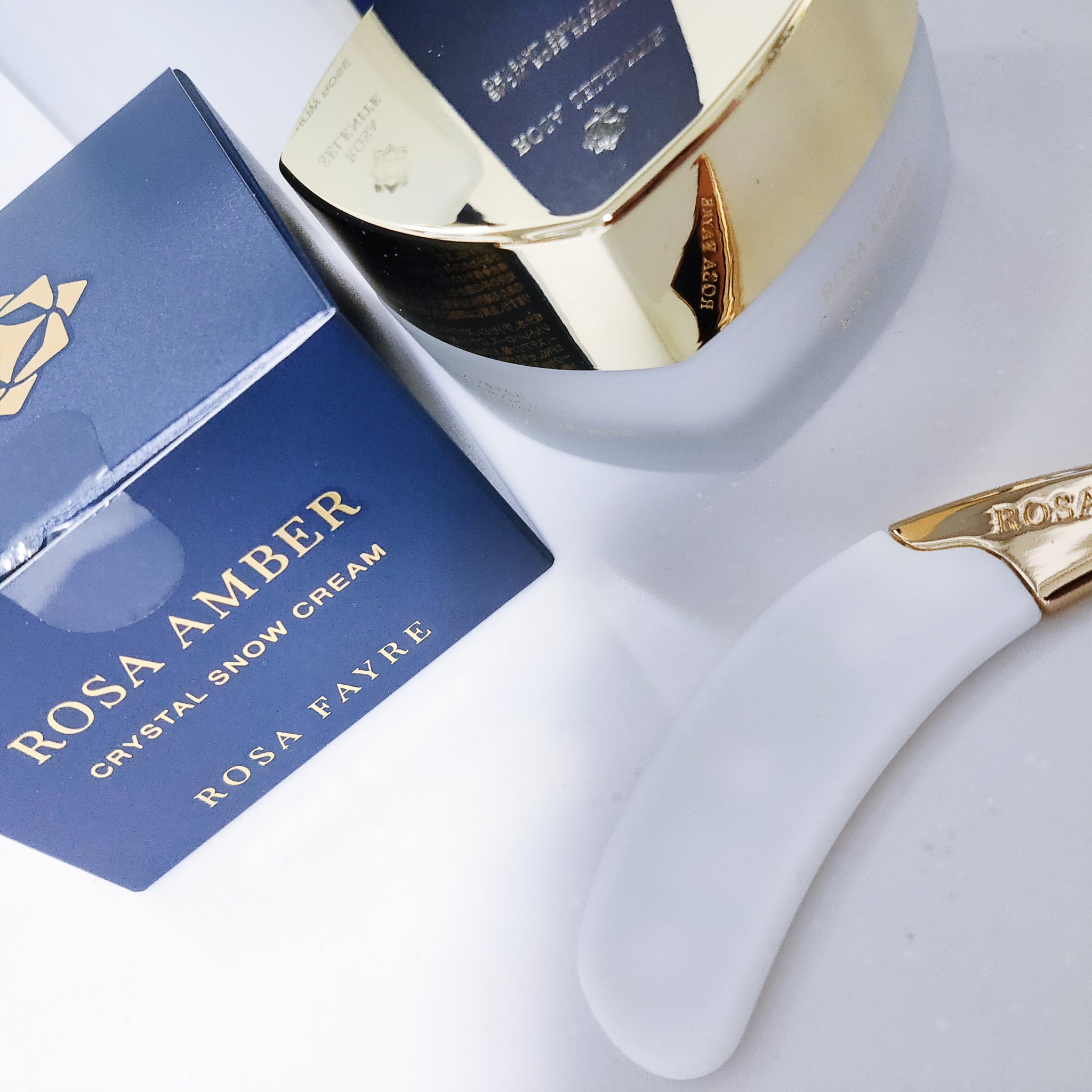 ロサ アンバー クリスタル スノー クリーム/ROSA FAYRE/フェイスクリームを使ったクチコミ（1枚目）